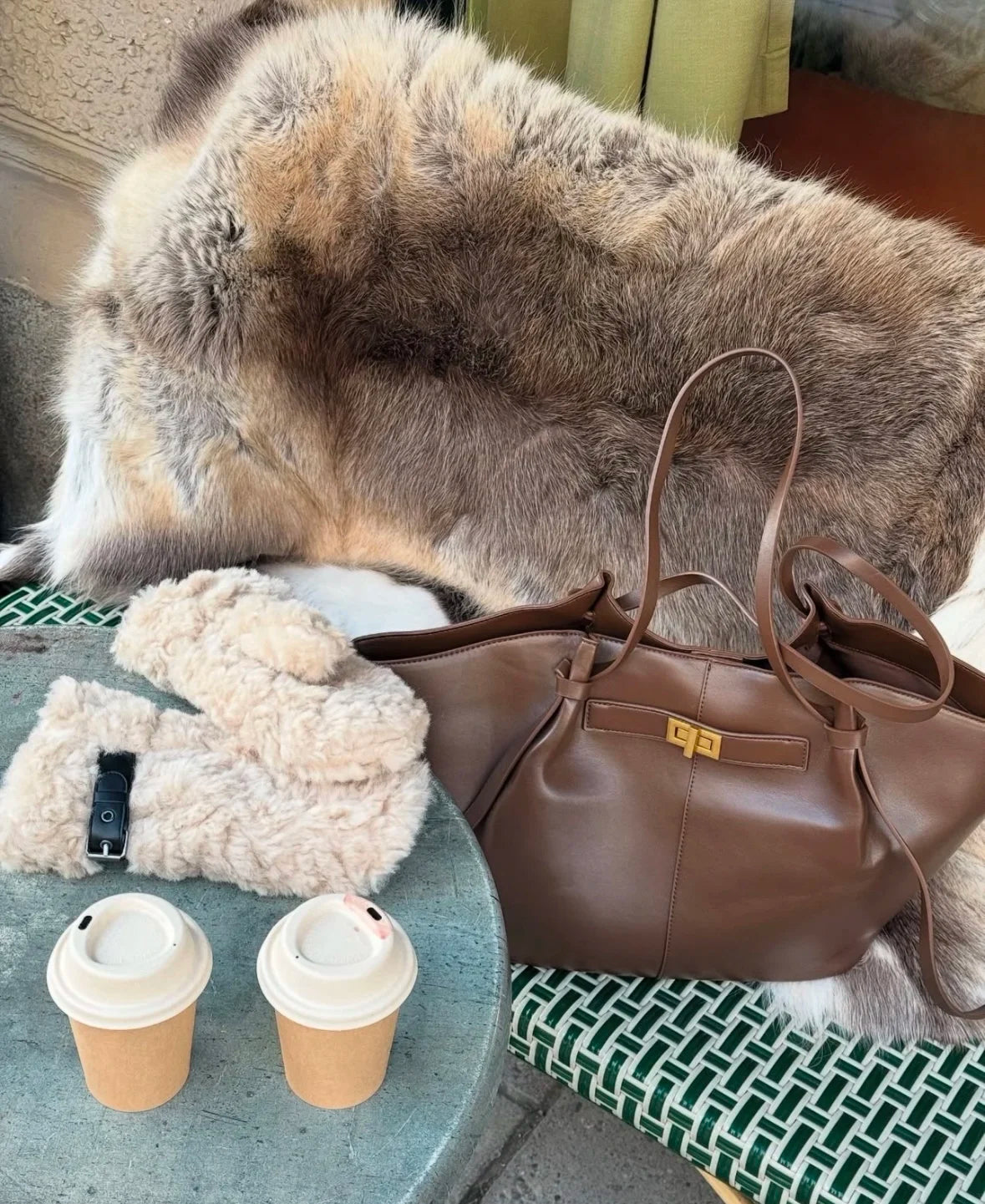 2026 Women's Large Capacity Commuter Tote Bag Female Fashion Luxury Pu Leather Handbags Chic Trend Underarm Bag