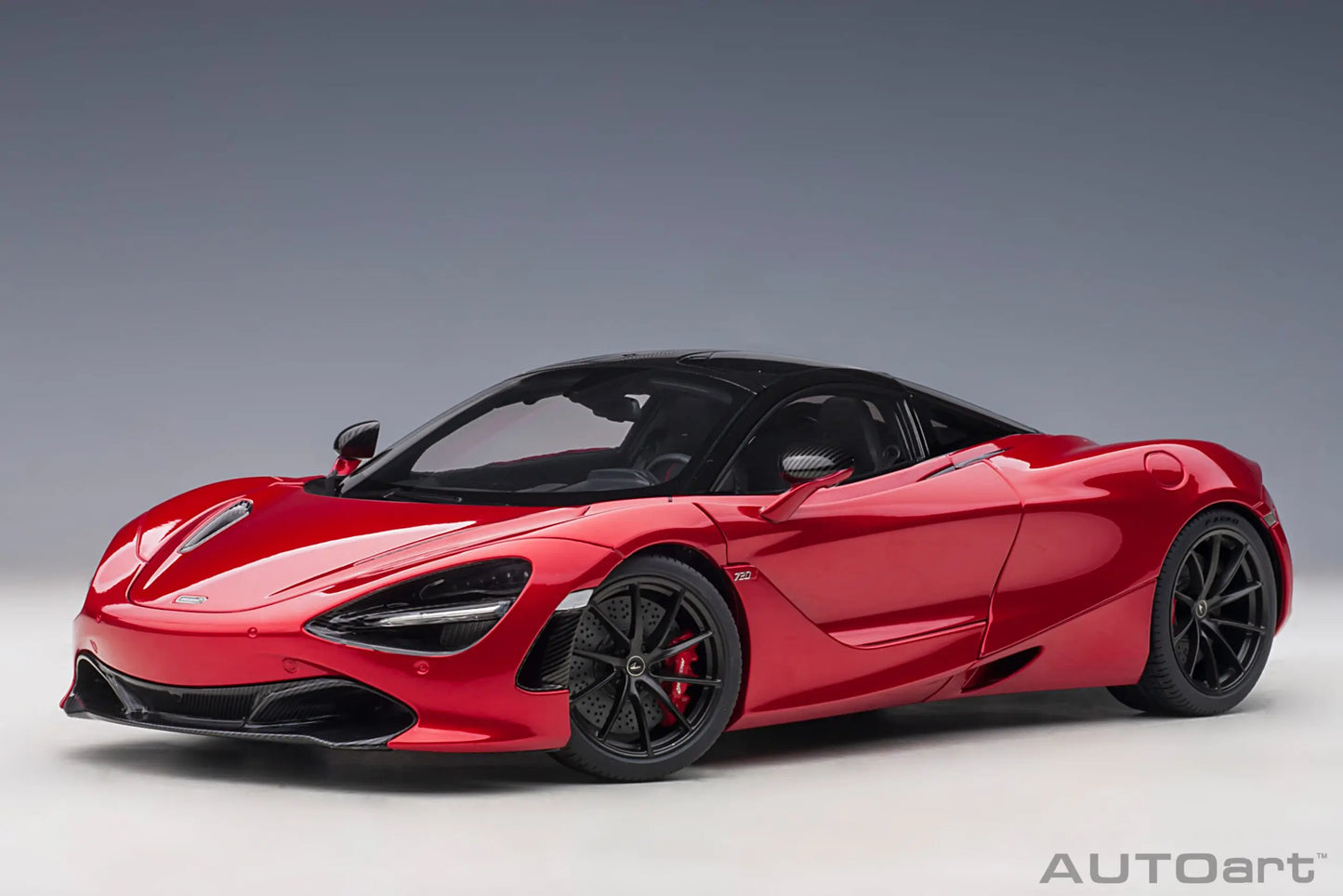 AUTOart 1:18 scale for McLaren 720S  Sports car model static display pieces holiday gift collection