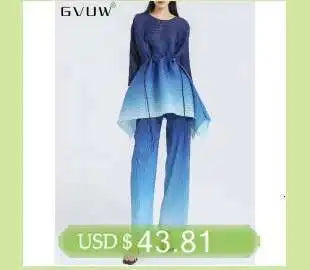 GVUW Elegant Diamond Pleated T-shirt Women Summer Fashion Three Quarter Sleeve O-neck Pullover Female Loose Clothing 17D585