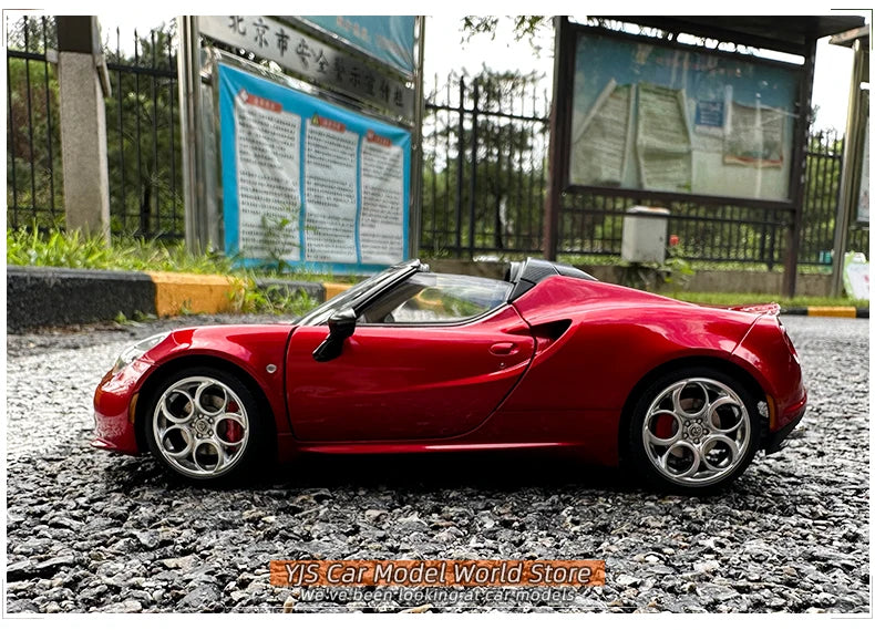 AUTOART 1/18 Alfa Romeo 4C Car Model