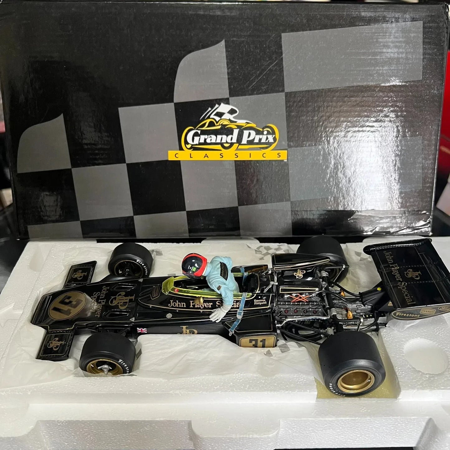 Exoto 1:18 TYPE 72 No.31 Bring a Doll Simulation Limited Edition All Open Alloy Metal Static Car Model Toy Gift