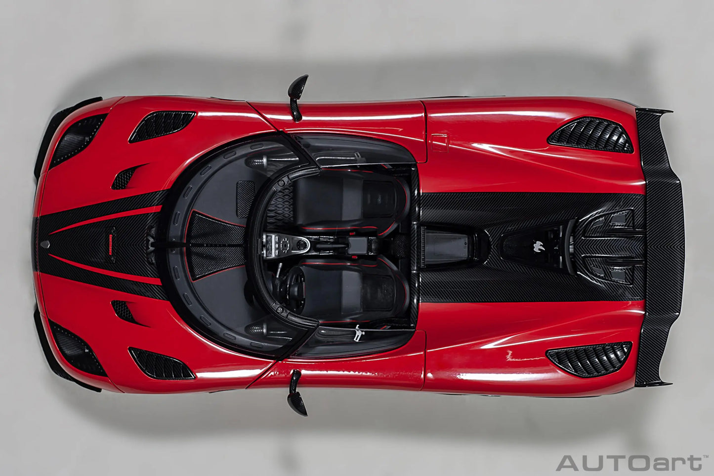 Autoart model 1/18 Scale New KOENIGSEGG AGERA RS car model Static Decorative Items Gift Collection