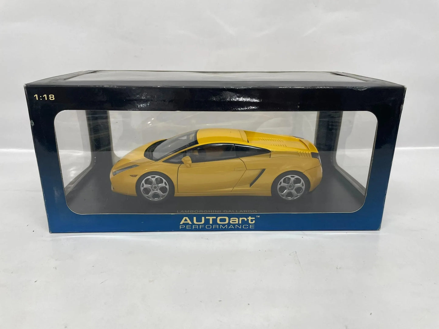Autoart 1:18 Gallardo Yellow Simulation Limited Edition All Open Alloy Metal Static Car Model Toy Gift