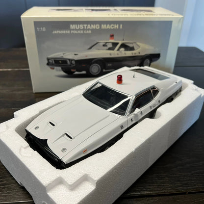 AUTOART 1/18 Ford Mustang Mach I 1973 Police Car Model