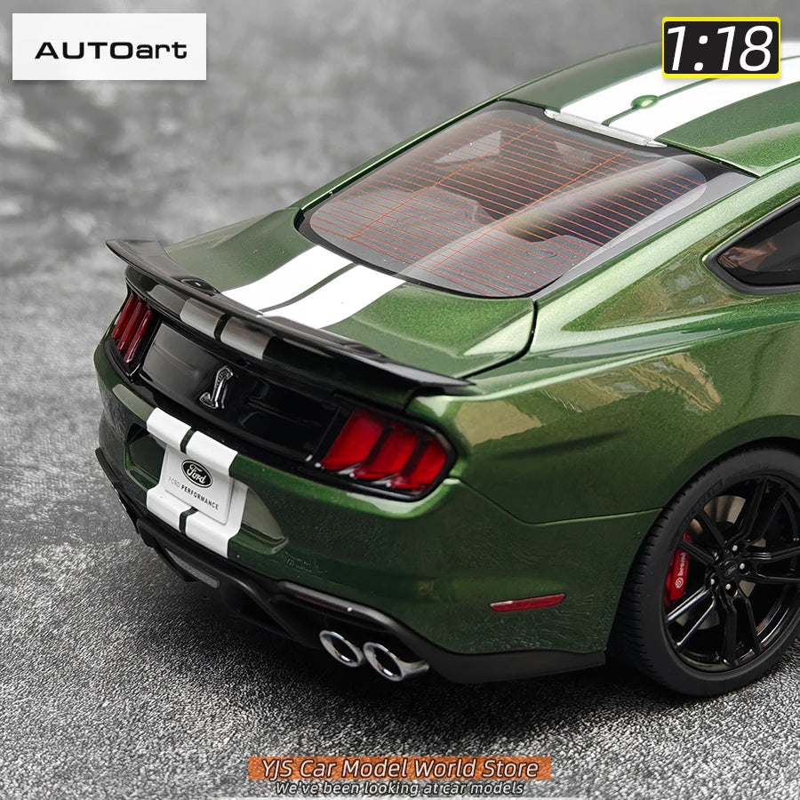 AUTOART New 1/18 scale Ford Mustang Shelby GT500 WHITE SILVER  Sports car model Static display Collection Holiday gift 73097