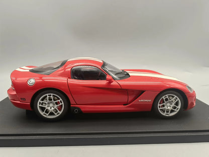 Autoart 1:18 VIPER SRT-10 COUPE 2006 Red/Black Simulation Limited Edition All Open Alloy Metal Static Car Model Toy Gift