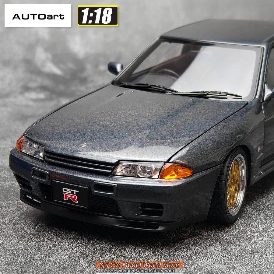 AUTOART 1/18 Nissan R32 V-SPEC II TUNED VERSION  Car model  Send to a friend  Personal collection Static ornamen