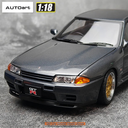 AUTOART 1/18 Nissan R32 V-SPEC II TUNED VERSION  Car model  Send to a friend  Personal collection Static ornamen