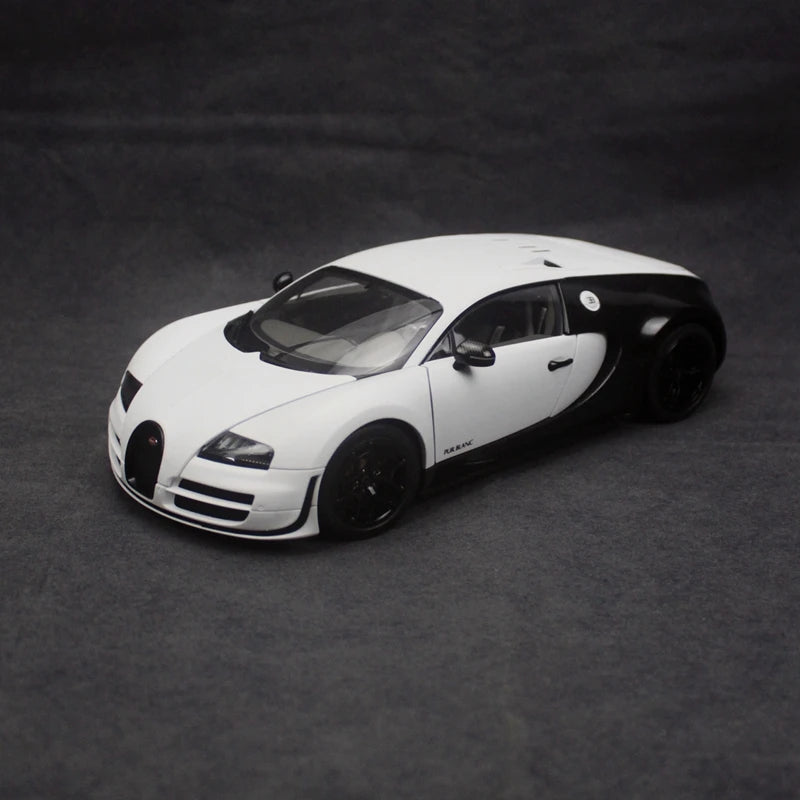 AUTOart Diecast 1/18 Scale Bugatti Alloy Model Cars Bugatti Veyron Sports Car Play Vehicles Toys for Boys Gift Original Box