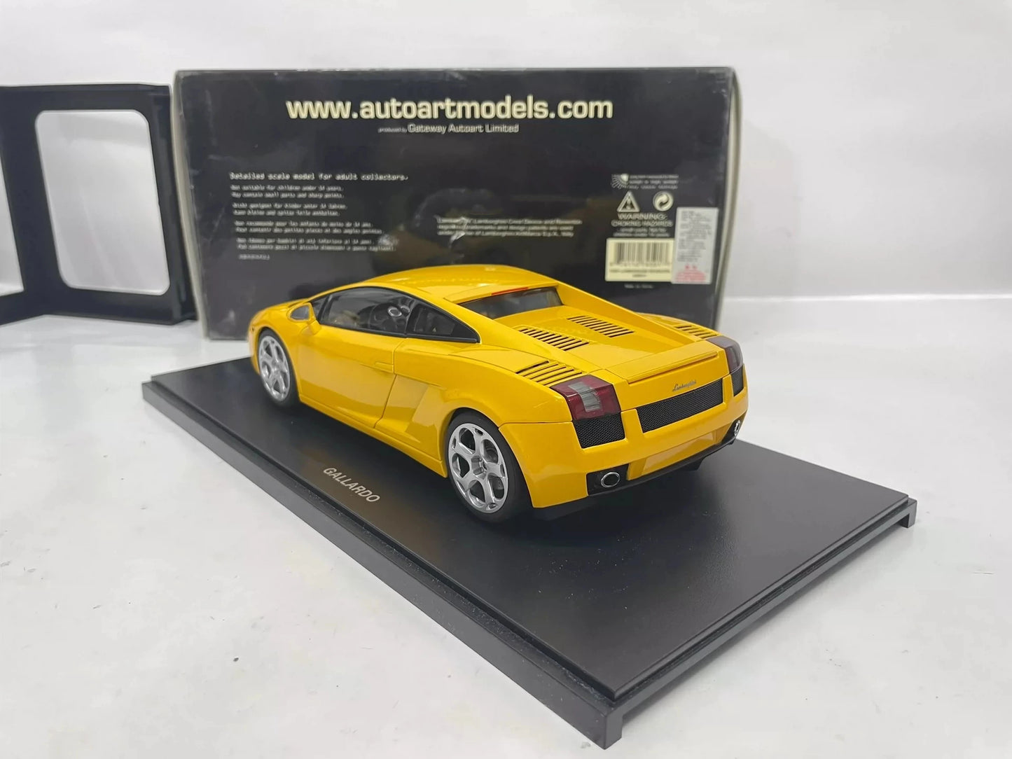 Autoart 1:18 Gallardo Yellow Simulation Limited Edition All Open Alloy Metal Static Car Model Toy Gift