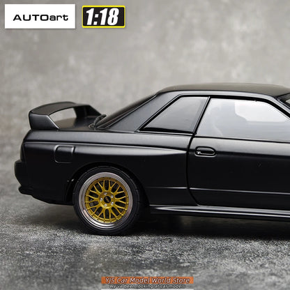 AUTOART 1/18 Nissan R32 V-SPEC II TUNED VERSION  Car model  Send to a friend  Personal collection Static ornamen