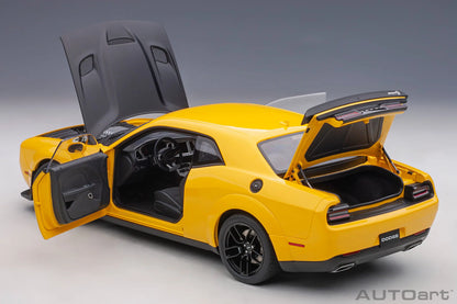 AUTOart 1/18 Dodge Challenger SRT 2023 Hellcat Widebody 2018 Car model Static model sports car birthday gift