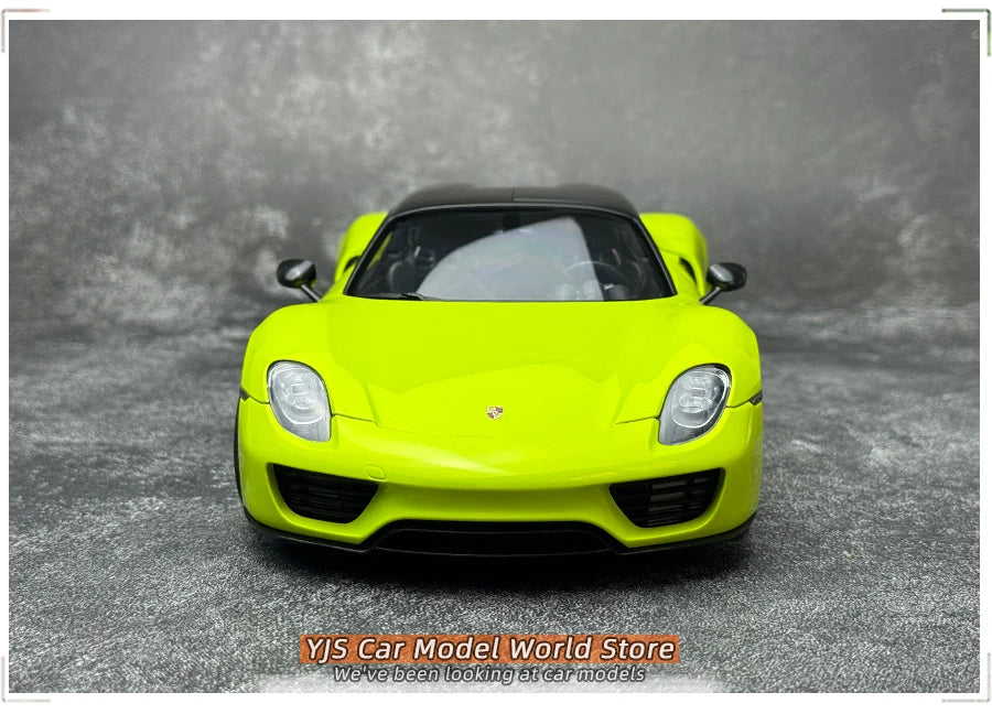 AUTOART  1/18 scale 918 SPYDER Model Car Martini Livery  display holiday gift