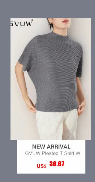 GVUW Elegant Diamond Pleated T-shirt Women Summer Fashion Three Quarter Sleeve O-neck Pullover Female Loose Clothing 17D585