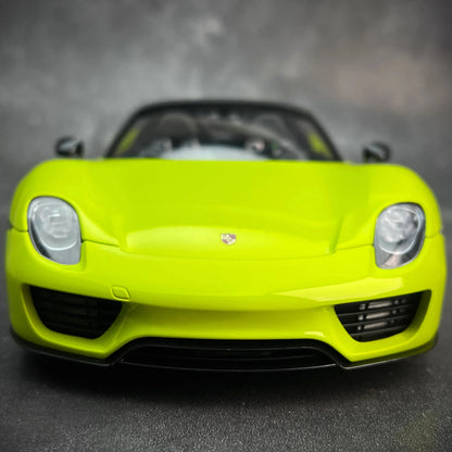 AUTOART car model simulation 1/18 Porsche 918 Car Model alloy room ornament display cars model boy collection christmas gift