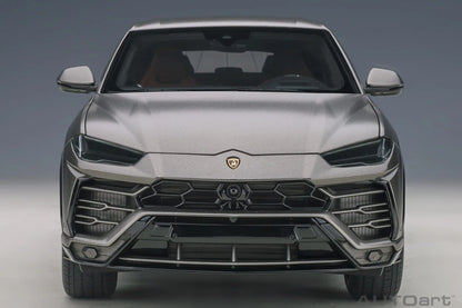 AUTOART New model 1/18 scale LAMBORGHINI URUS   car model Static display Collection Holiday gift