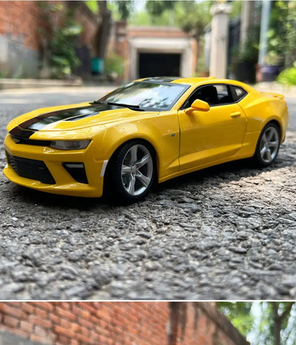 GM Chevrolet 1:18 Camaro 1968-2016 Diecast Model for Collections Display and Gift