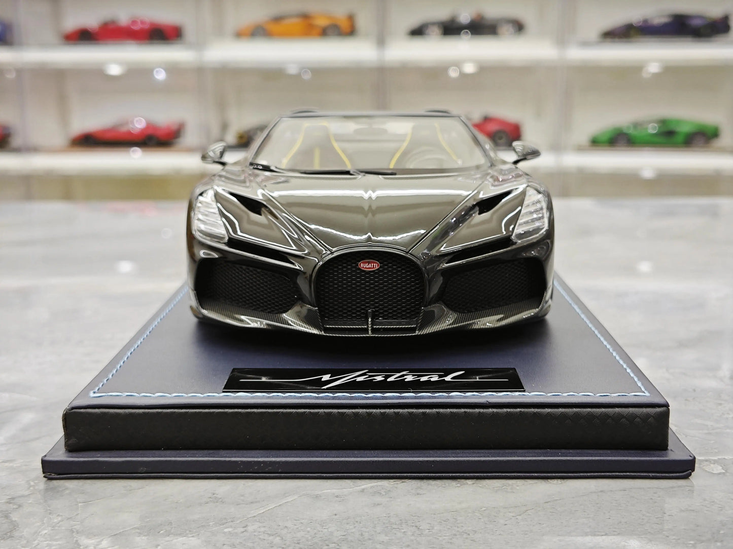 MR 1/18 Bugatti W16 Mistral Resin Motor Vehicle Toy Die-casting Metal Model Collection Boy Gifts