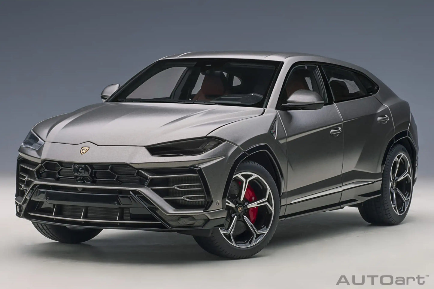 AUTOART New model 1/18 scale LAMBORGHINI URUS   car model Static display Collection Holiday gift