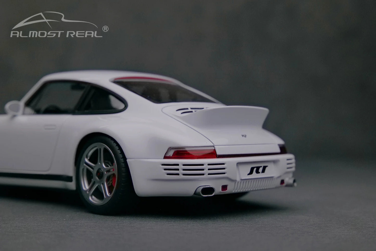 Almost Real  Diecast model 1:18  RUF SCR 2018 Realistic Car Model Collectible Holiday Gifts Static birthday gifts for  friends
