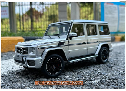 AUTOART 1:18 G63 2017 Car model SUV  Personal collection of holiday gifts