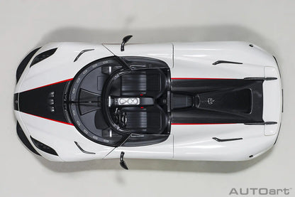 AUTOart model 1/18 Scale New  Koenigsegg Regera car model Static Decorative Items Holiday Gift Collection