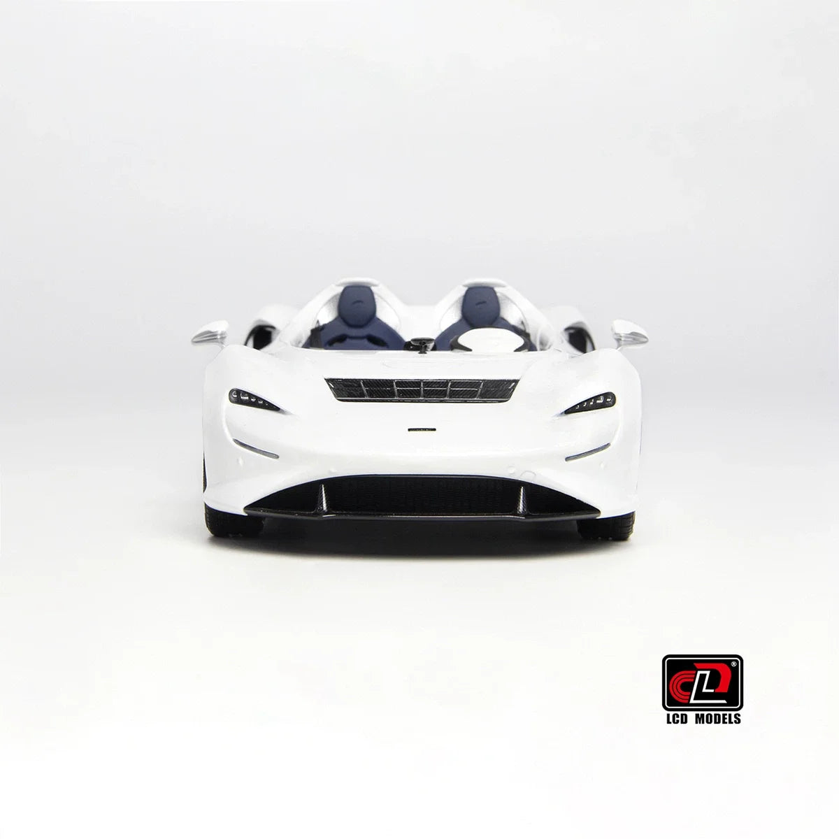 LCD Diecast car model 1:18 McLaren ELVA car model metal static display collection