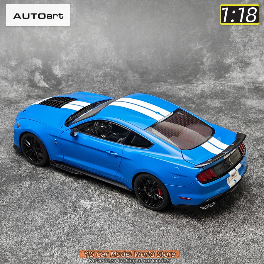 AUTOART New 1/18 scale Ford Mustang Shelby GT500 WHITE SILVER  Sports car model Static display Collection Holiday gift 73097