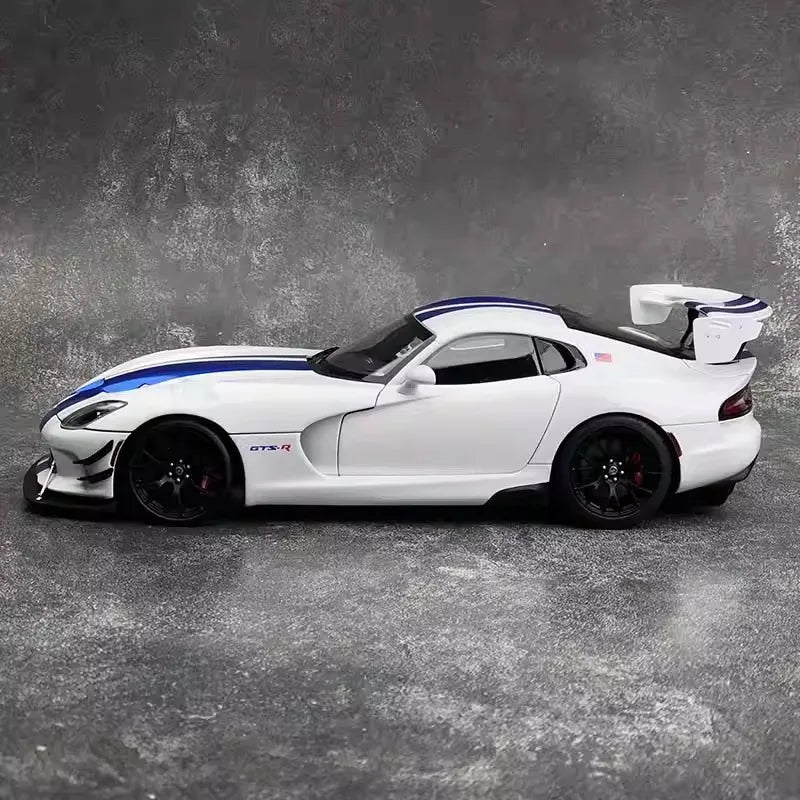 AUTOART New 1/18 scale DODGE VIPER ACR 2017 car model Static display Collection Holiday gift