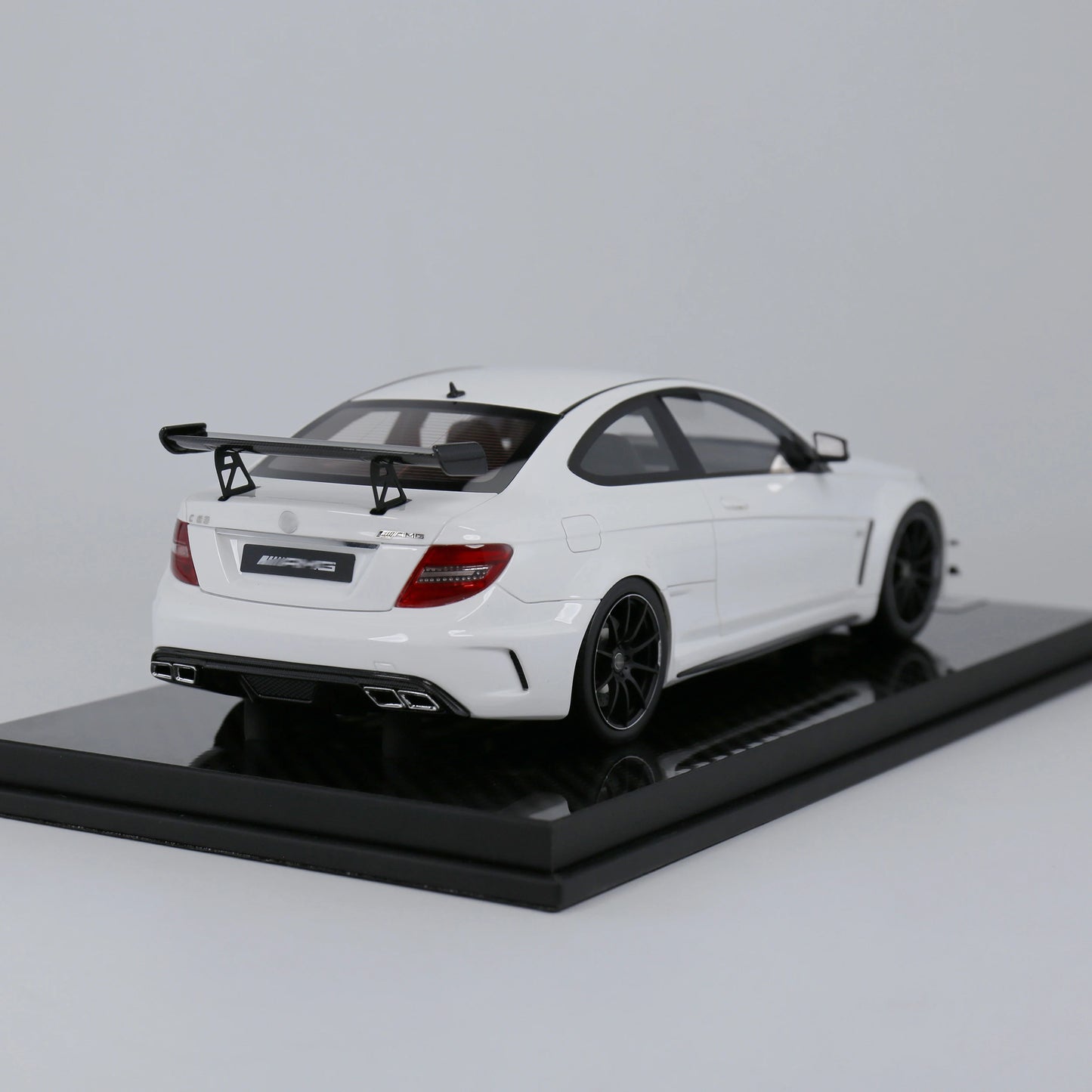 1/18  C 63 Black Series resin model Memory Line collectibles