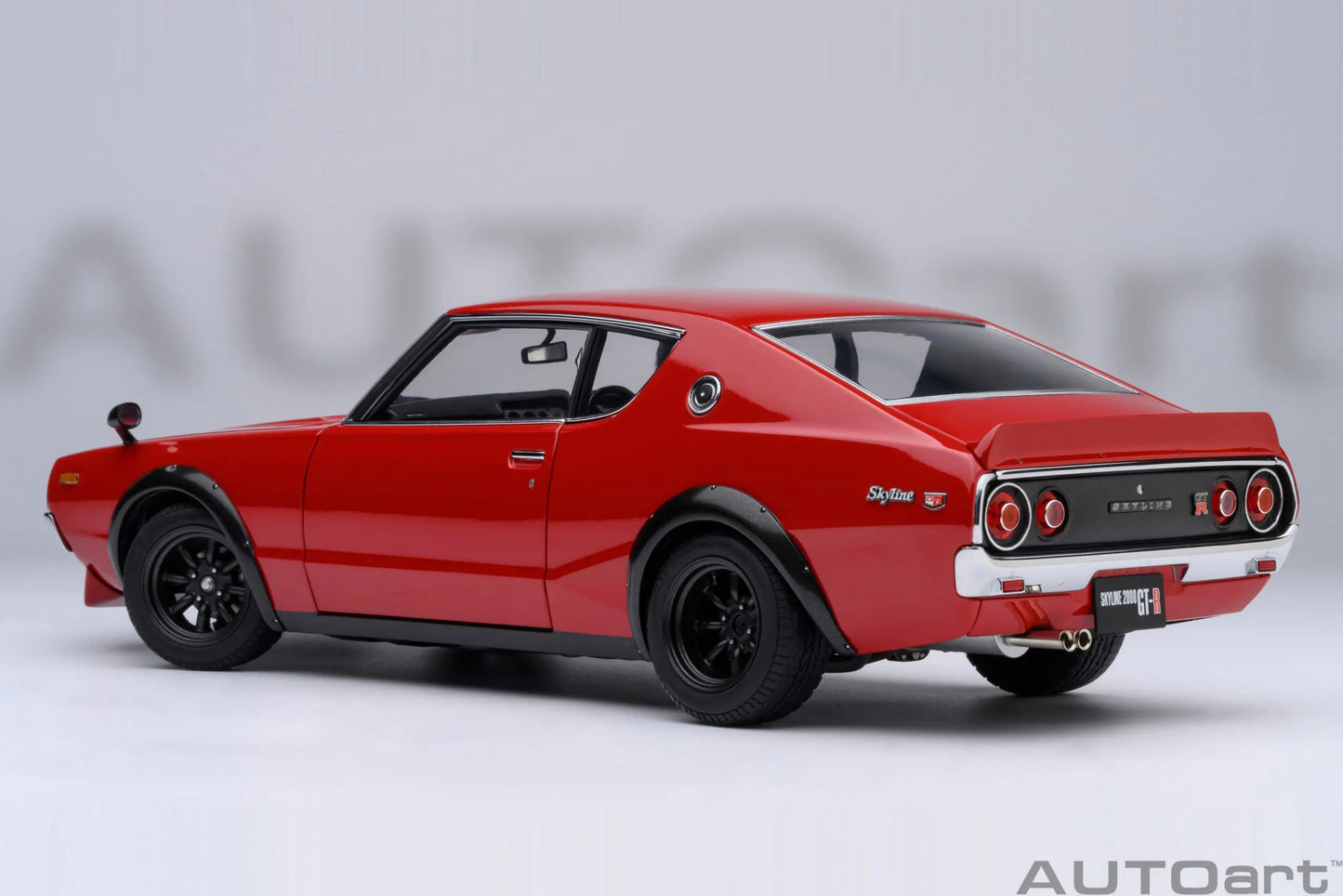 NISSAN SKYLINE 2000 GT-R (KPGC110) TUNED VERSION RS WATANABE WHEEL AUTOart 1/18 Static display model gift collection