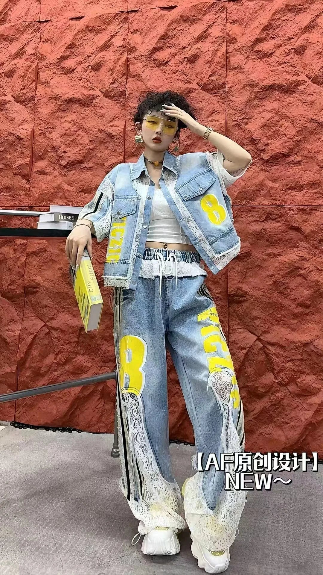 European Trend Suit Women's Spring Summer New Lace Stitching Digital Female Print Lapel Top Straight Loose Pants