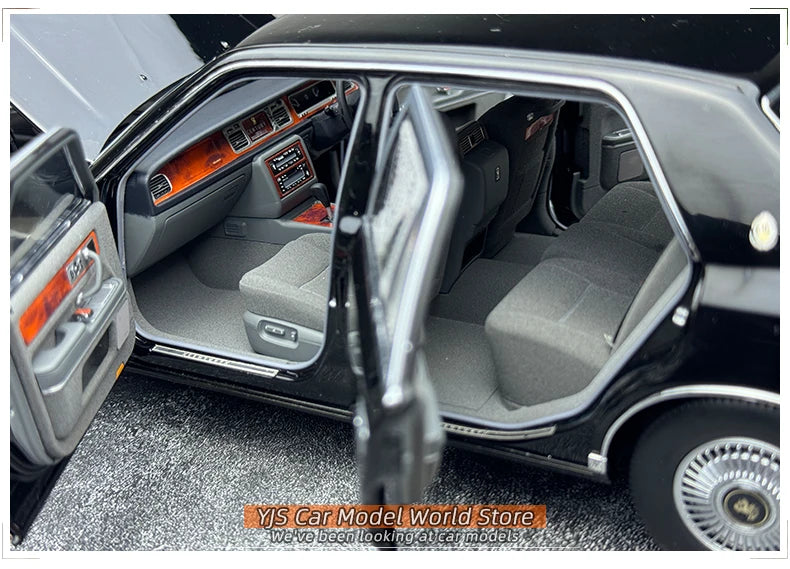 Almost Real Car model 1/18 Toyota Century alloy full open model 1997 black Static collection Collect Holiday gift