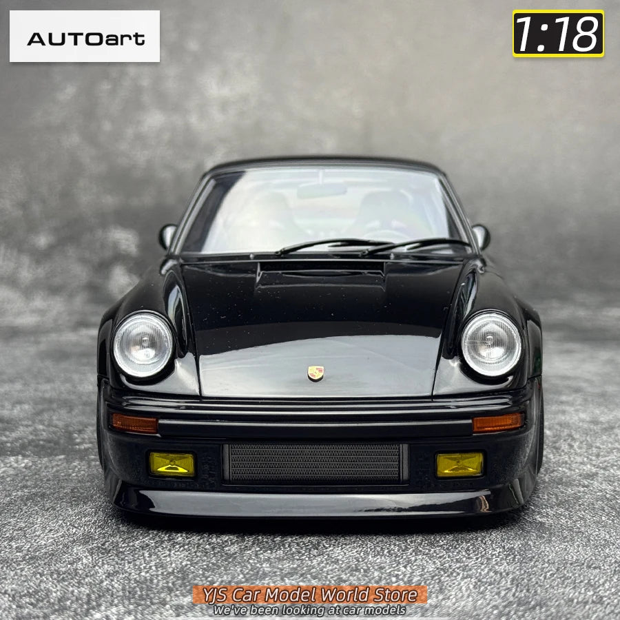 AUTOART 1/18 PORSCHE 911 (930) Turbo Car Model