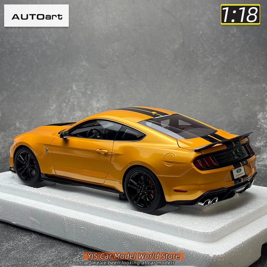 AUTOART New 1/18 scale Ford Mustang Shelby GT500 WHITE SILVER  Sports car model Static display Collection Holiday gift 73097