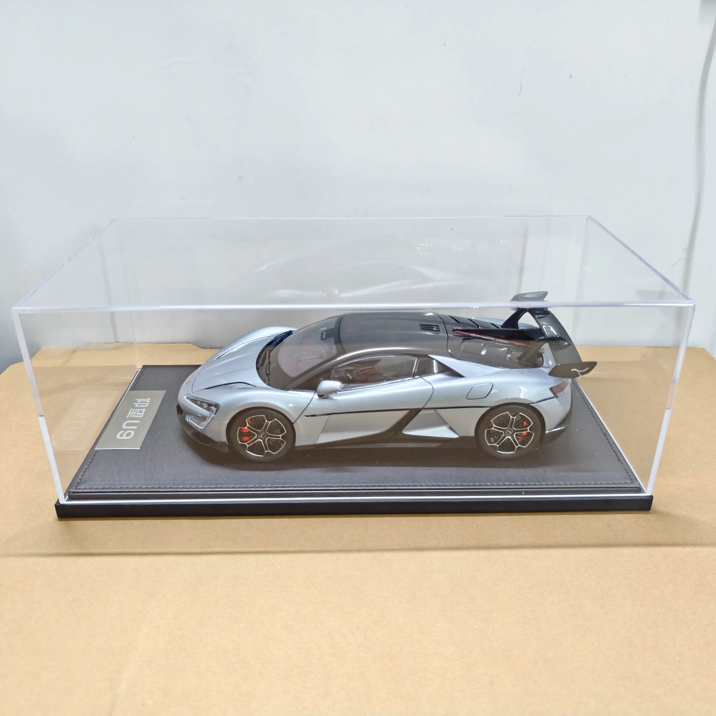 BYD YANGWANG U9 1:18 Official Alloy Car Model High-End Sport Coupe Collectible Vehicle Model For Enthusiasts