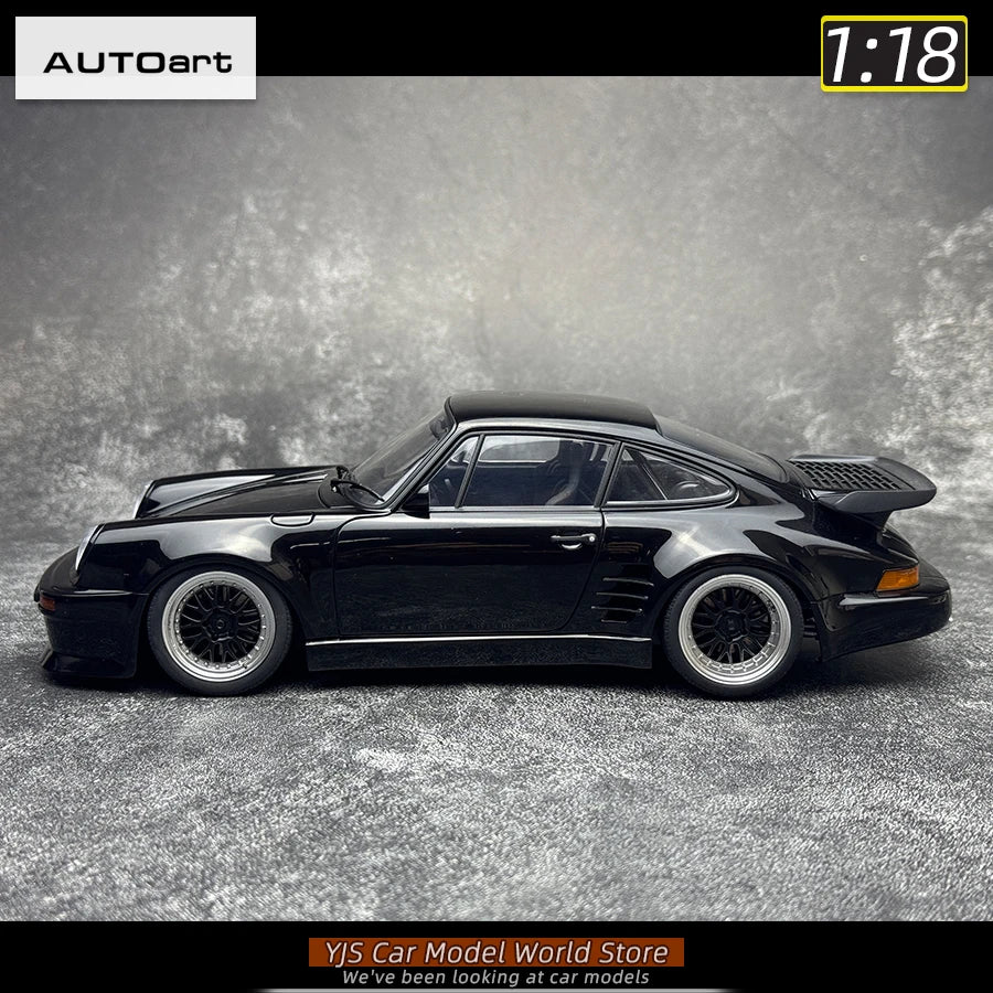 AUTOART 1/18 PORSCHE 911 (930) Turbo Car Model