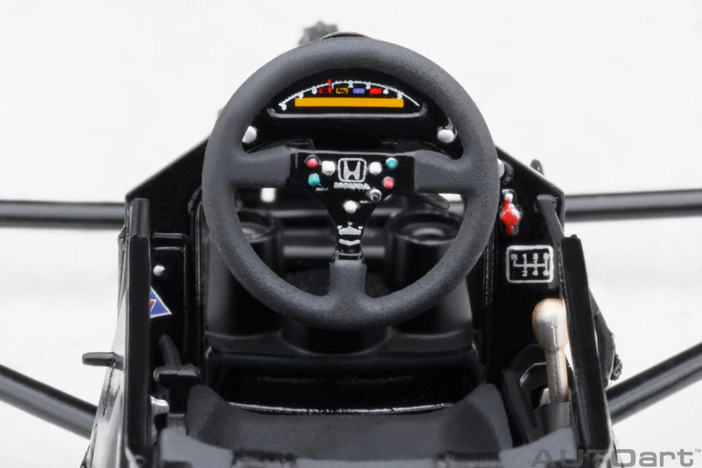 AUTOART New 1/18  Honda MP4/6 1991 #1 (with McLaren logo)  Car model  Send to a friend  Personal collection Static ornament