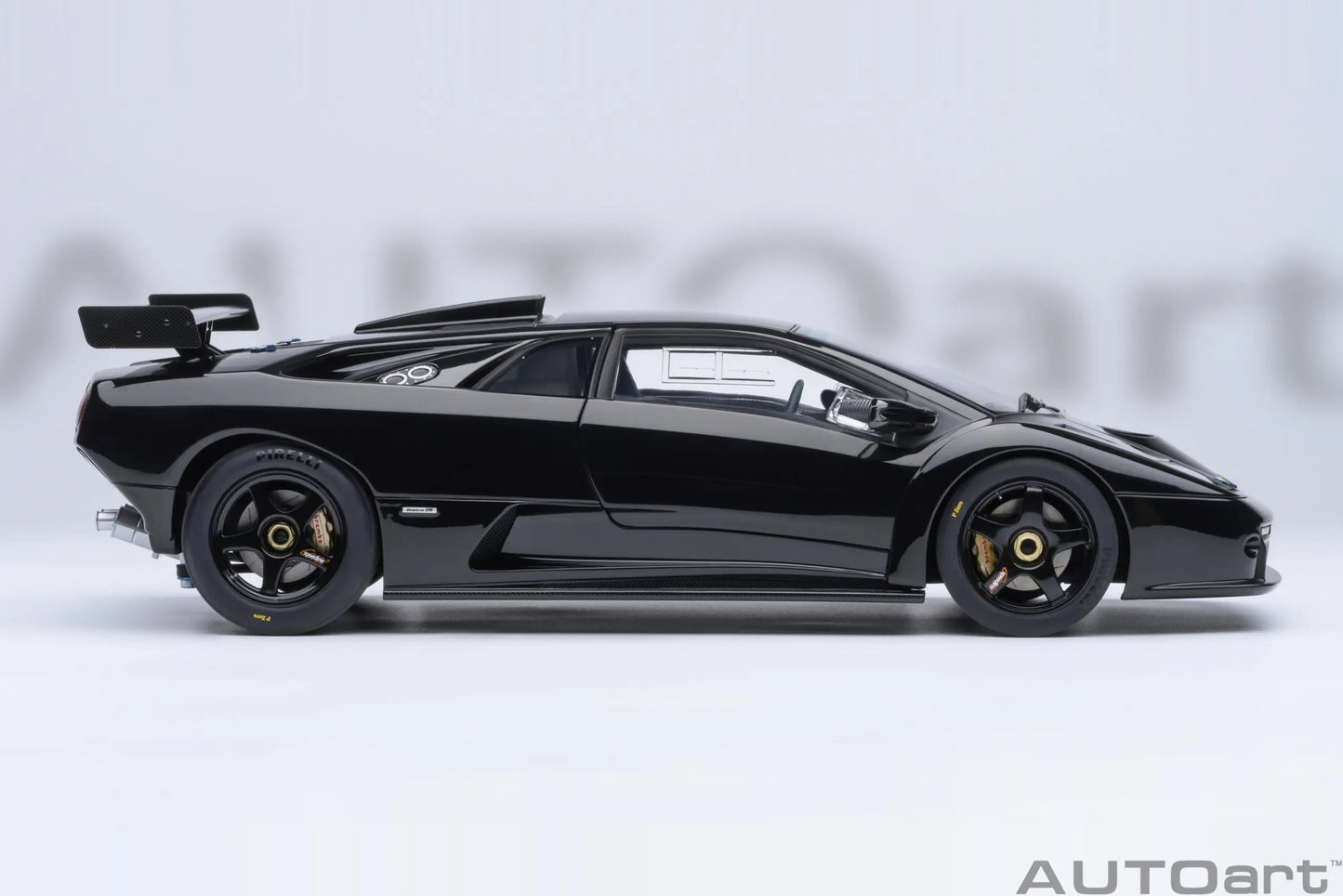 AUTOart 1/18  DIABLO GTR ABS Car Model Of Holiday Gifts Company Gifts