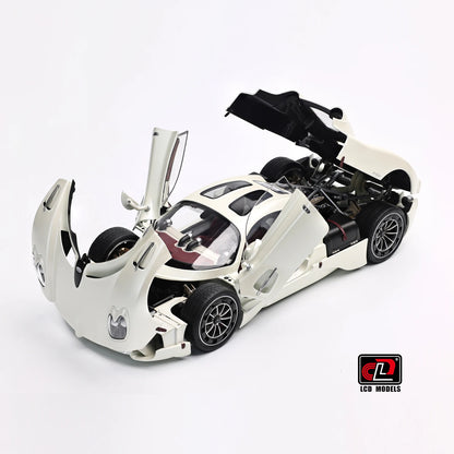 Pre-sale for shipment in 2026： LCD diecast model 1/18 scale Pagani Utopia static display festive gift collection
