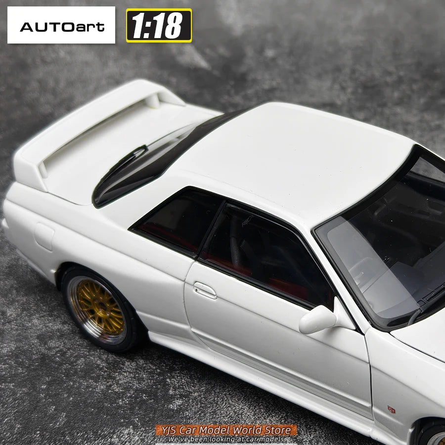 AUTOART 1/18 Nissan R32 V-SPEC II TUNED VERSION  Car model  Send to a friend  Personal collection Static ornamen