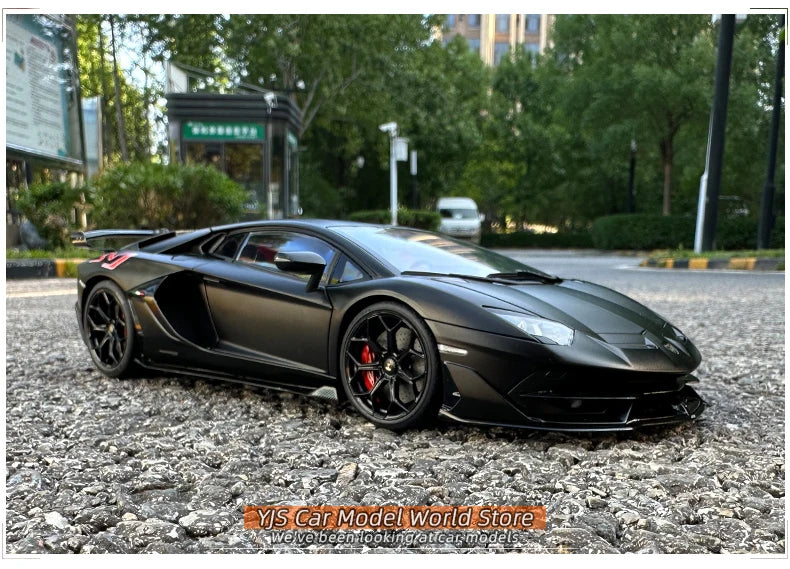 AUTOART 1/18 Lamborghini Aventador SVJ Car Model