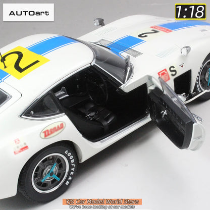 Autoart diecast model 1/18 2000 GT 1967 #2 Static Ornament Holiday Gift collection