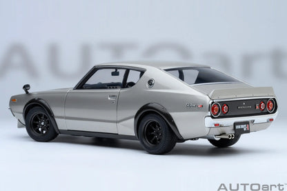 NISSAN SKYLINE 2000 GT-R (KPGC110) TUNED VERSION RS WATANABE WHEEL AUTOart 1/18 Static display model gift collection