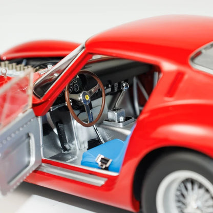 Ferrari 250 GTO 1961 Vintage Car Replica Alloy Model with Fully Openable Doors Kyosho 1:18 Die-Cast Metal Scale Model Racing Car Adult Boys' Toy High-End Collectible Gift