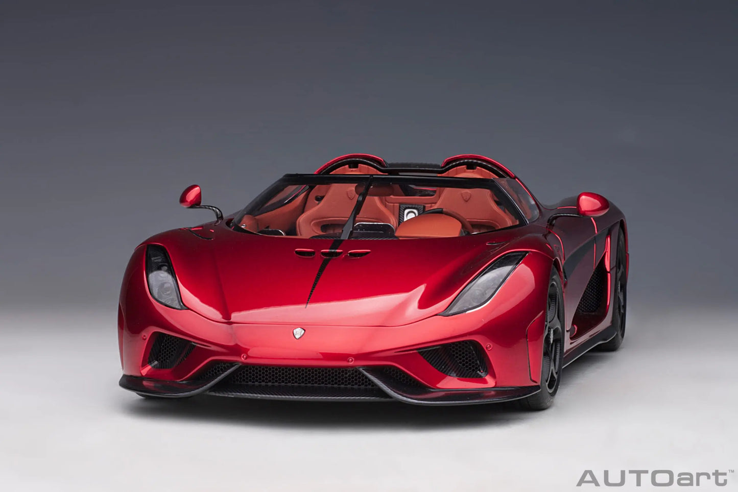 AUTOart model 1/18 Scale New  Koenigsegg Regera car model Static Decorative Items Holiday Gift Collection