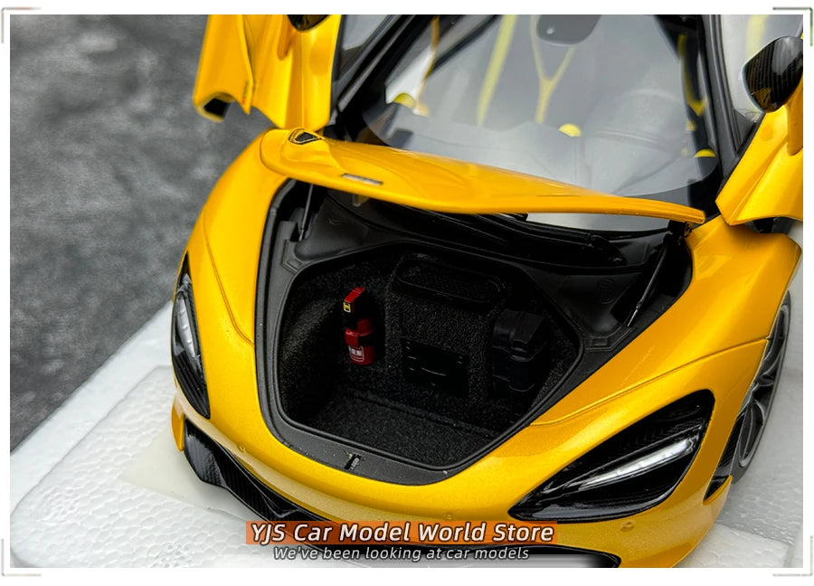 AUTOart 1:18 scale for McLaren 720S  Sports car model static display pieces holiday gift collection