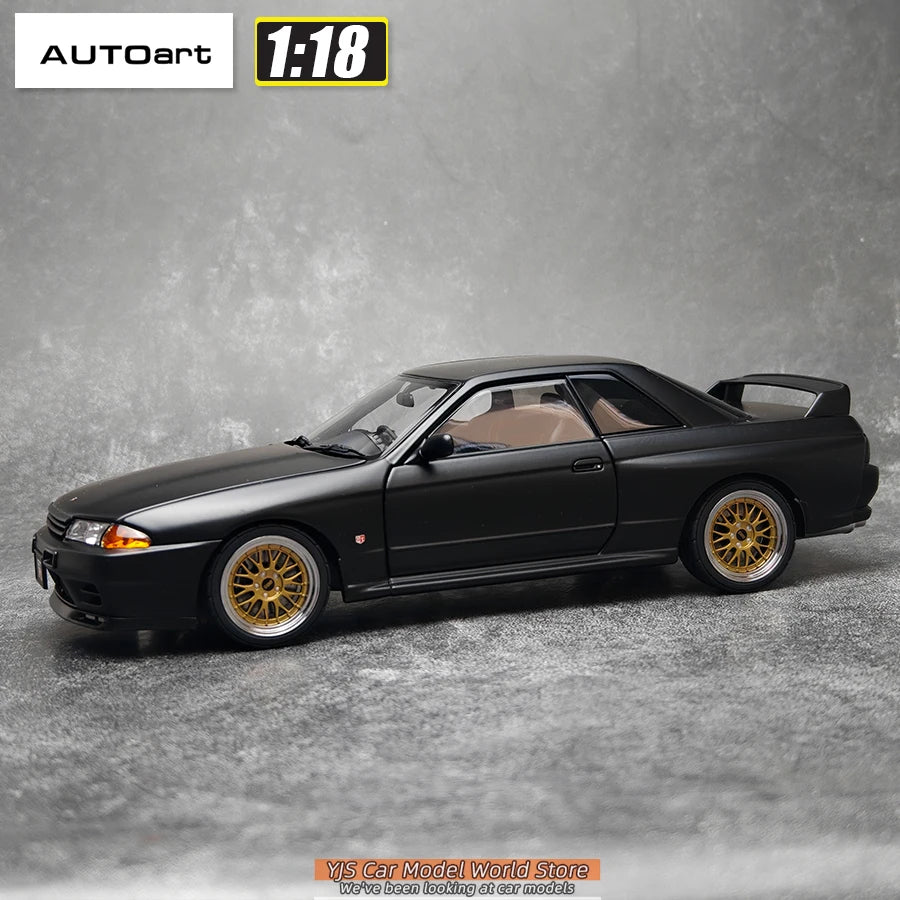 AUTOART 1/18 Nissan R32 V-SPEC II TUNED VERSION  Car model  Send to a friend  Personal collection Static ornamen