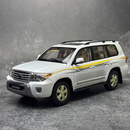 Norev 1/18 TOYOTA LAND CRUISER 200 SUV Car Model