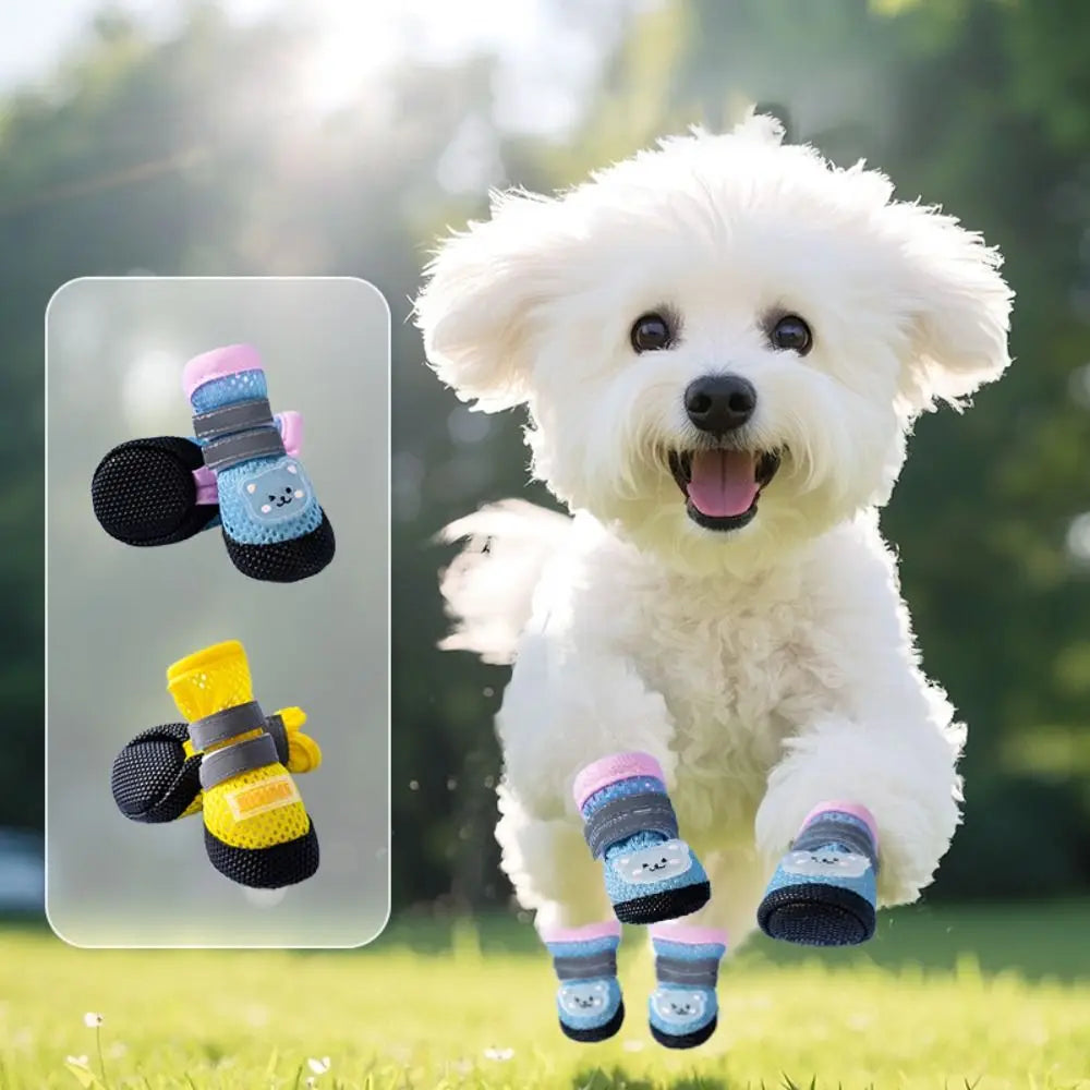 4Pcs/Set Cute Breathable Dog Mesh Shoes Adjustable Wear-resistant Dog Paw Protectors Reflective Dog Footwear Hiking